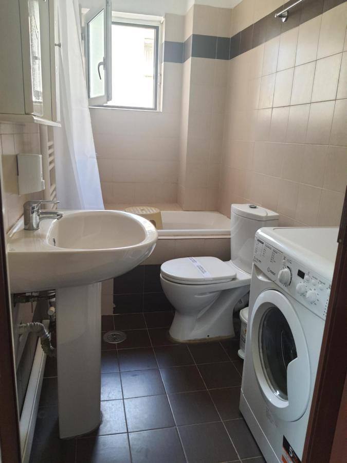 Seaside Beach Apartment Каламата Экстерьер фото